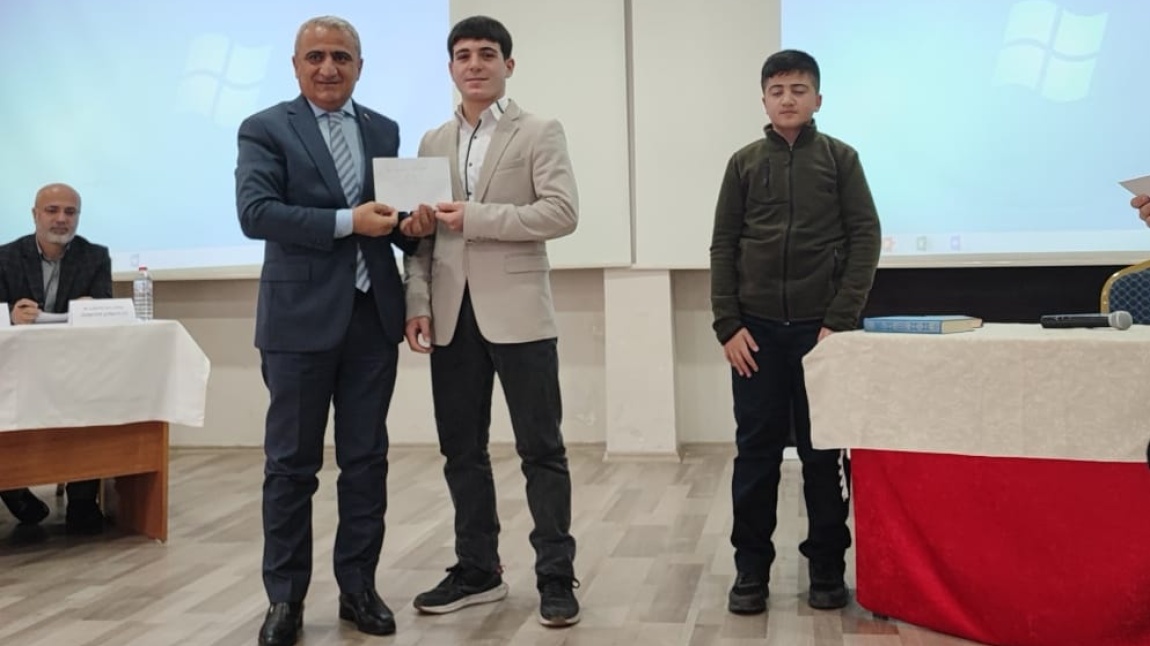 GENÇ SADA KUR'AN-I KERİM 'İ GÜZEL OKUMA YARIŞMASI